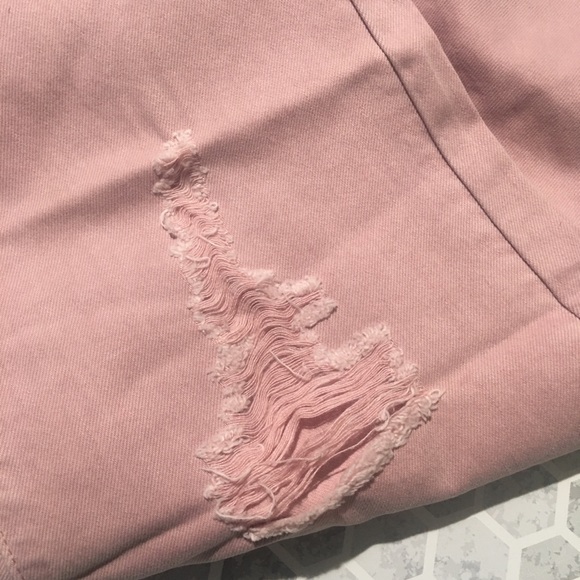NWT Mossimo Pink Boyfriend Crop Ripped Jeans 16 - Picture 5 of 8